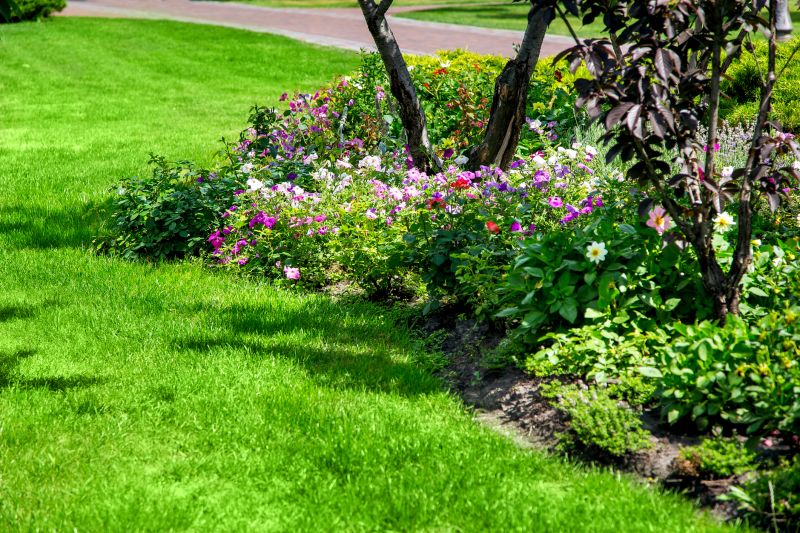 Flower Landscaping in Honolulu, HI